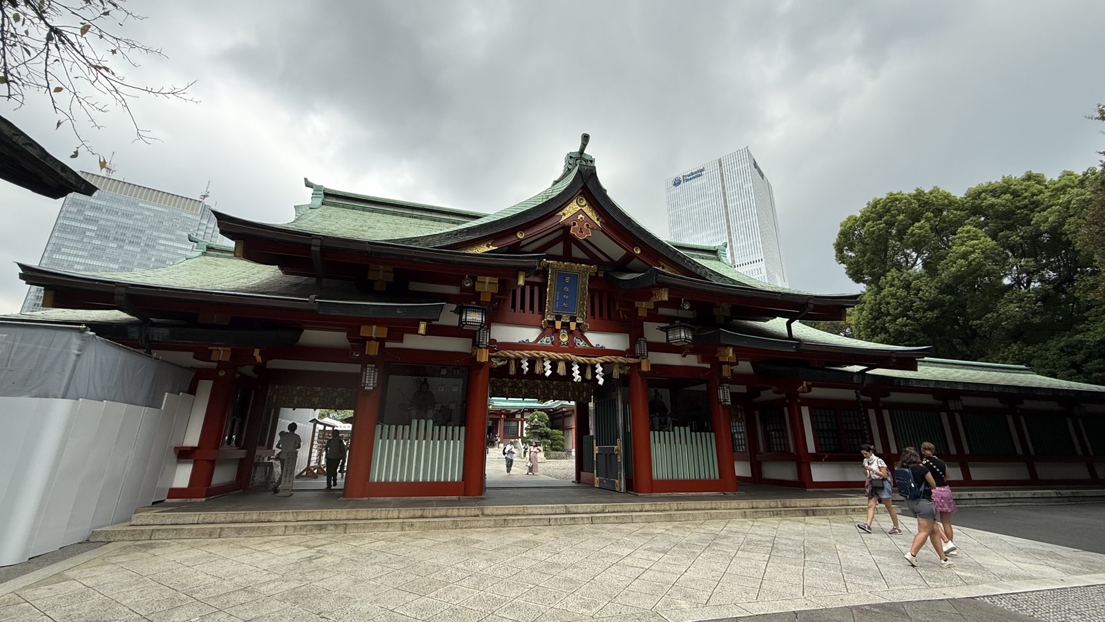 Romon gate