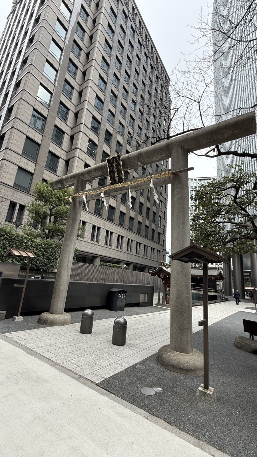 Torii between office towers